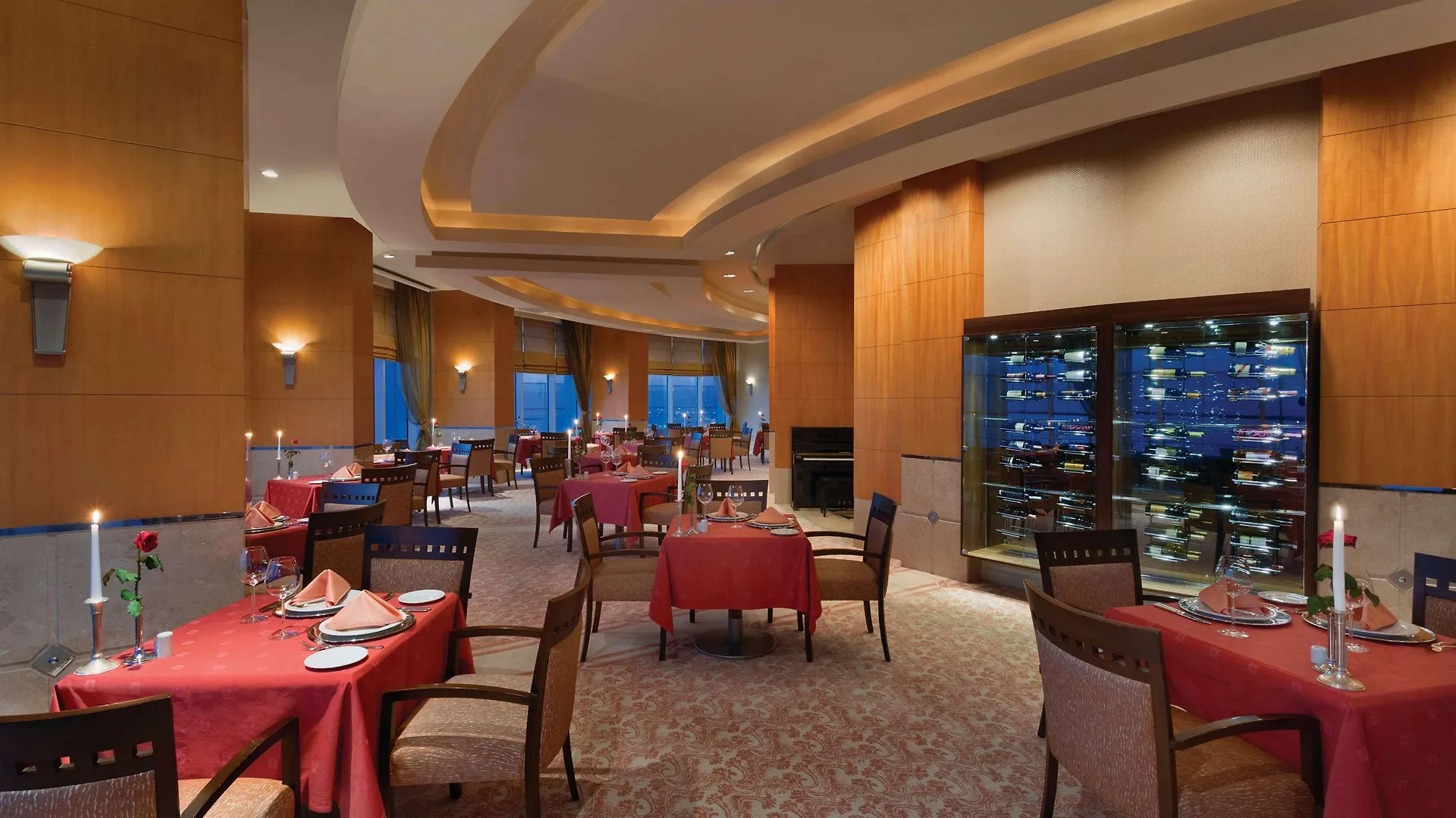 Hotel Wyndham Grand Izmir Ozdilek Thermal & Spa