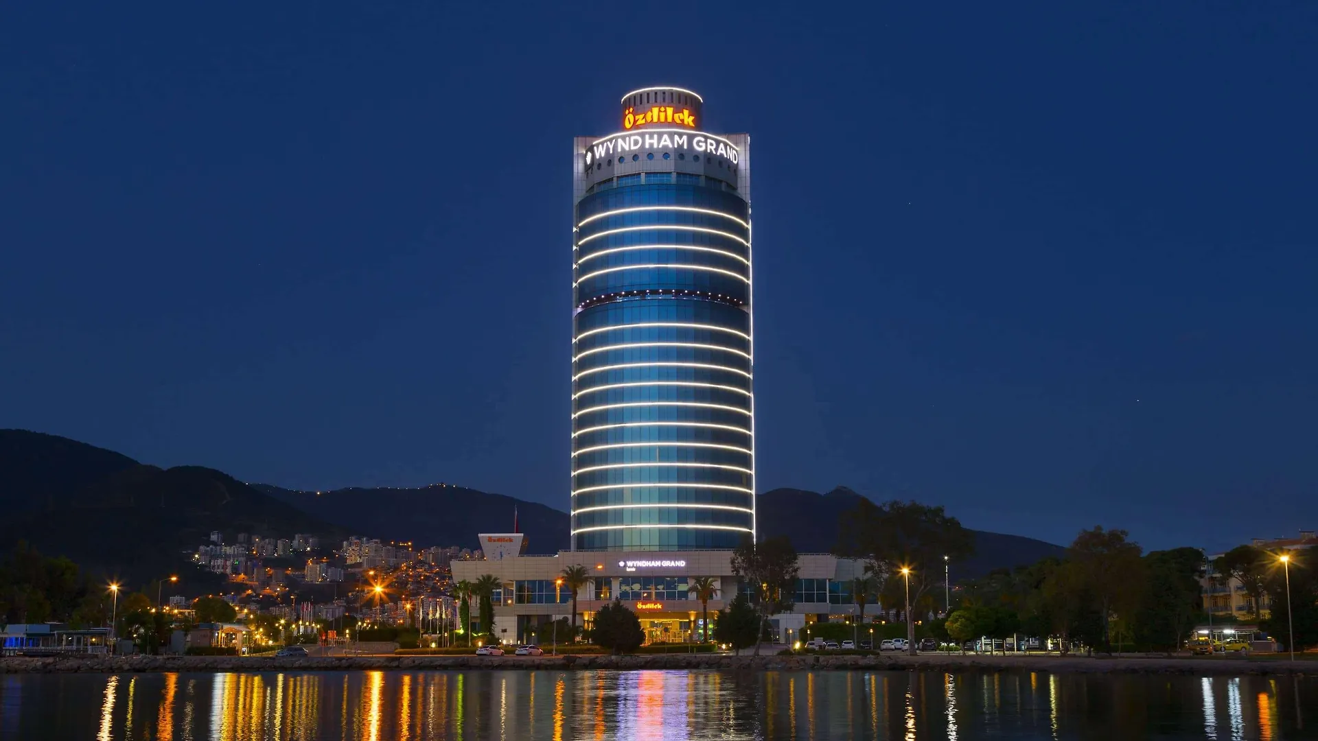 Wyndham Grand Izmir Ozdilek Thermal & Spa Turquia