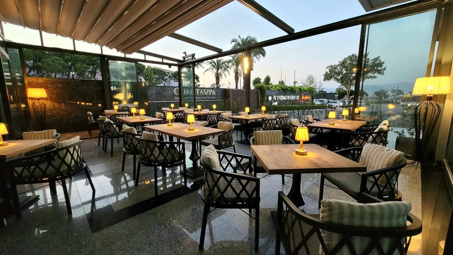 Wyndham Grand Izmir Ozdilek Thermal & Spa
