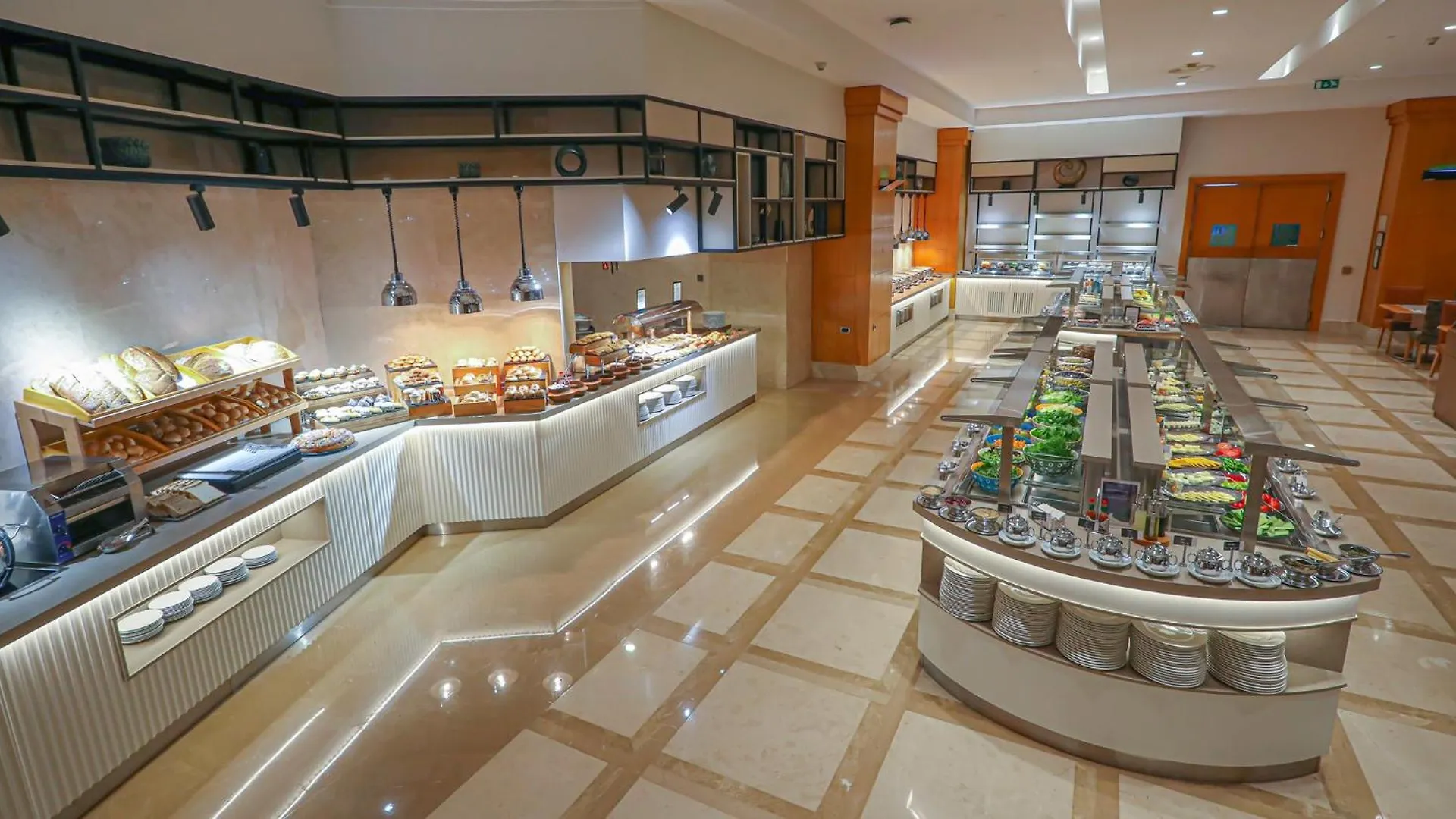 Wyndham Grand Izmir Ozdilek Thermal & Spa Hotel