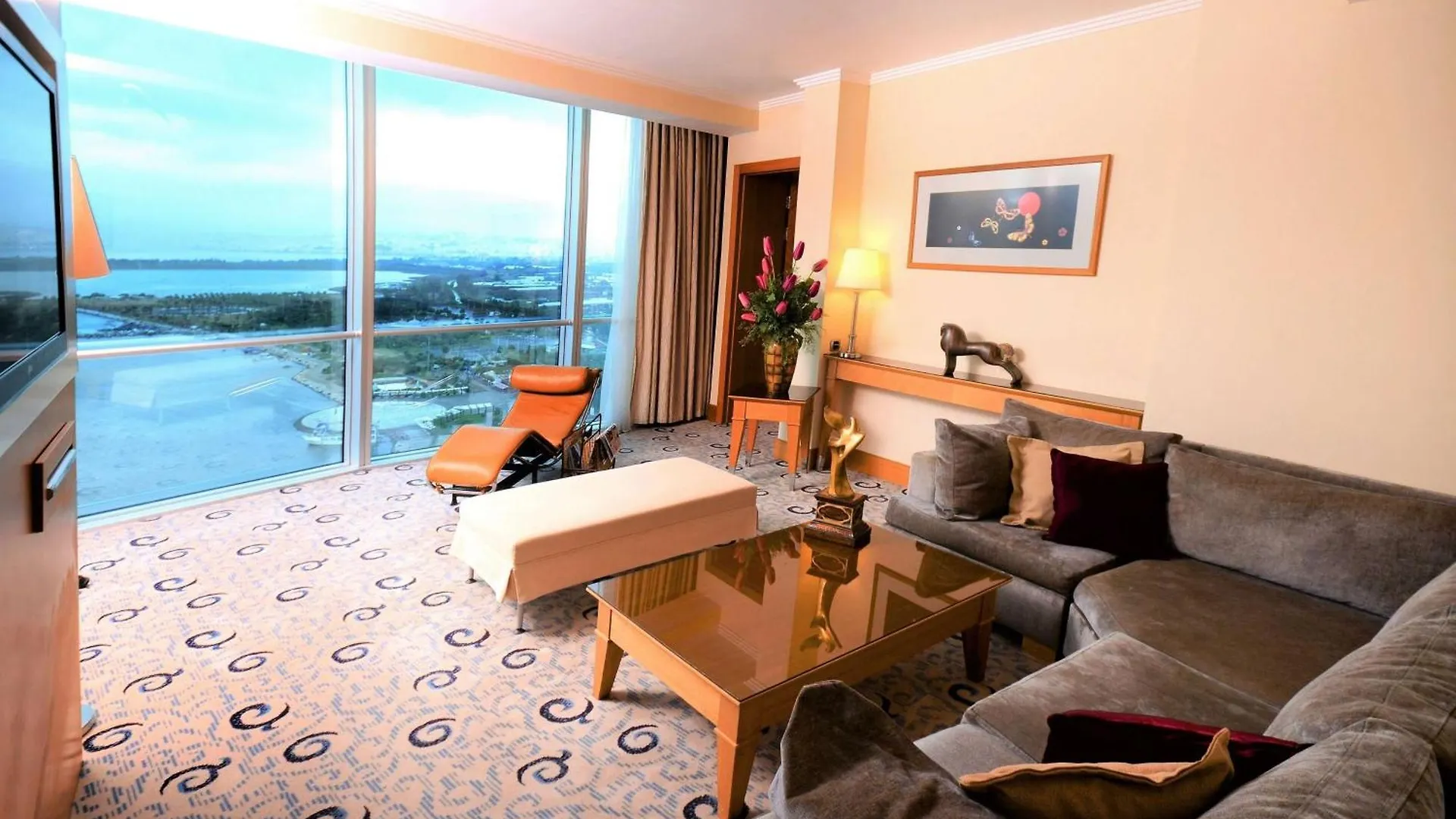 Wyndham Grand Izmir Ozdilek Thermal & Spa 5*,